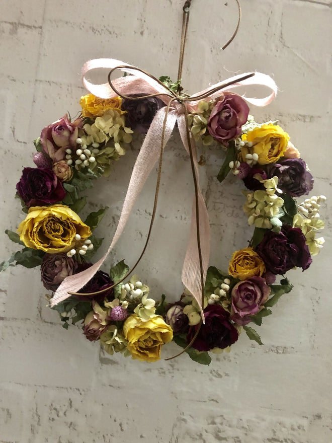 Natural Rose Round Garland